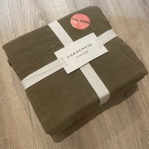 PARACHUTE Cal King Fitted Sheet 100% Linen Surplus Green BRAND NEW